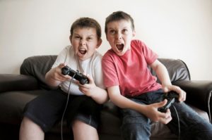 CONSECUENCIA DE LOS VIDEOJUEGOS