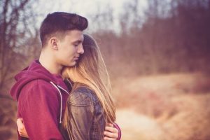 BENEFICIOS DE ABRAZAR